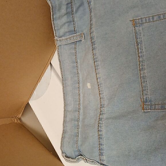 Women's 4X Stonewash Denim Blue Jeans - Picture 2 of 5